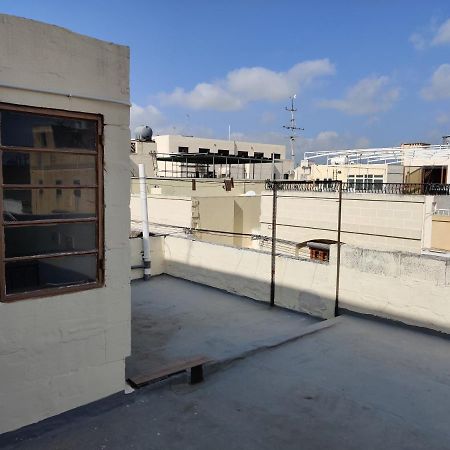 Rons Town House Appartement Tarxien Buitenkant foto