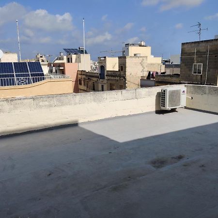 Rons Town House Appartement Tarxien Buitenkant foto