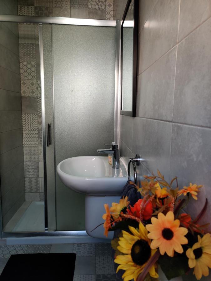 Rons Town House Appartement Tarxien Buitenkant foto